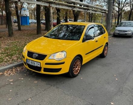 Жовтий Фольксваген Поло, об'ємом двигуна 1.4 л та пробігом 150 тис. км за 4000 $, фото 5 на Automoto.ua