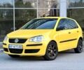 Жовтий Фольксваген Поло, об'ємом двигуна 1.4 л та пробігом 245 тис. км за 3711 $, фото 1 на Automoto.ua