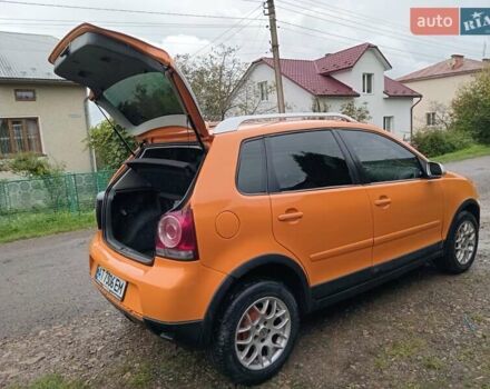 Жовтий Фольксваген Поло, об'ємом двигуна 1.39 л та пробігом 140 тис. км за 4500 $, фото 13 на Automoto.ua