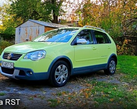 Желтый Фольксваген Поло, объемом двигателя 1.4 л и пробегом 89 тыс. км за 5999 $, фото 1 на Automoto.ua