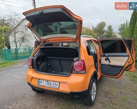 Жовтий Фольксваген Поло, об'ємом двигуна 1.39 л та пробігом 140 тис. км за 4500 $, фото 34 на Automoto.ua