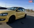Желтый Фольксваген Поло, объемом двигателя 1.39 л и пробегом 161 тыс. км за 6500 $, фото 1 на Automoto.ua