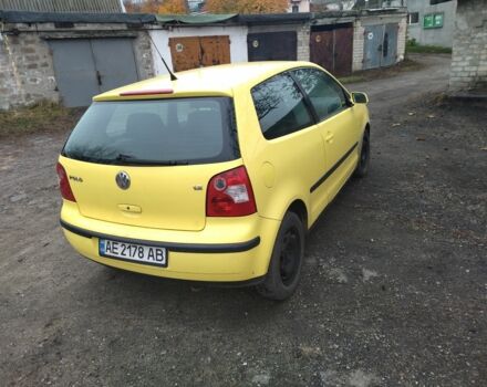 Желтый Фольксваген Поло, объемом двигателя 1.2 л и пробегом 230 тыс. км за 2500 $, фото 3 на Automoto.ua