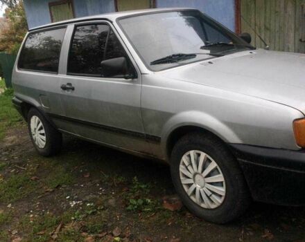 Серый Фольксваген Поло, объемом двигателя 1.3 л и пробегом 190 тыс. км за 850 $, фото 2 на Automoto.ua