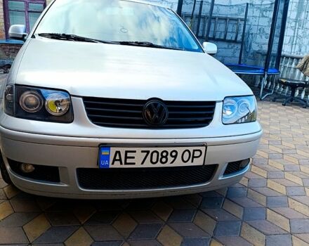 Серый Фольксваген Поло, объемом двигателя 1.4 л и пробегом 245 тыс. км за 3000 $, фото 1 на Automoto.ua