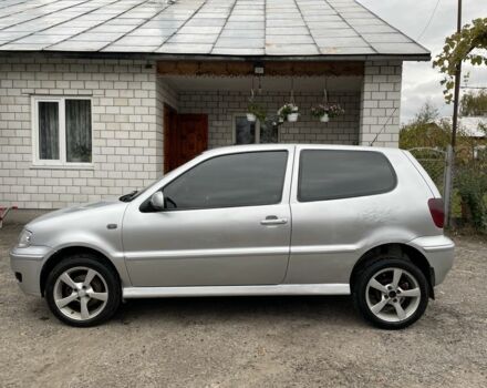 Серый Фольксваген Поло, объемом двигателя 1.4 л и пробегом 389 тыс. км за 3600 $, фото 4 на Automoto.ua