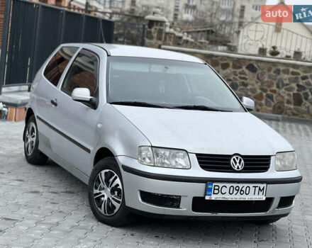 Сірий Фольксваген Поло, об'ємом двигуна 1.4 л та пробігом 380 тис. км за 1950 $, фото 5 на Automoto.ua