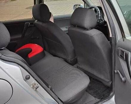 Серый Фольксваген Поло, объемом двигателя 1.4 л и пробегом 202 тыс. км за 4000 $, фото 3 на Automoto.ua