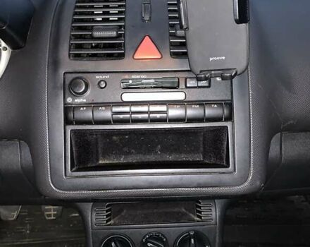 Сірий Фольксваген Поло, об'ємом двигуна 1 л та пробігом 440 тис. км за 2550 $, фото 12 на Automoto.ua