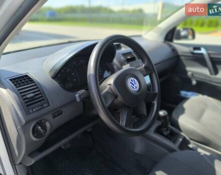 Сірий Фольксваген Поло, об'ємом двигуна 1.2 л та пробігом 158 тис. км за 3800 $, фото 8 на Automoto.ua