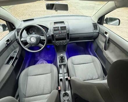 Серый Фольксваген Поло, объемом двигателя 1.2 л и пробегом 220 тыс. км за 2999 $, фото 13 на Automoto.ua