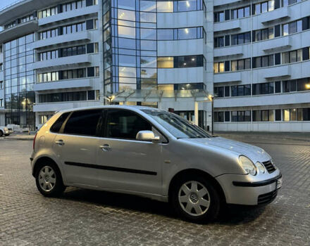 Серый Фольксваген Поло, объемом двигателя 1.2 л и пробегом 260 тыс. км за 3800 $, фото 3 на Automoto.ua