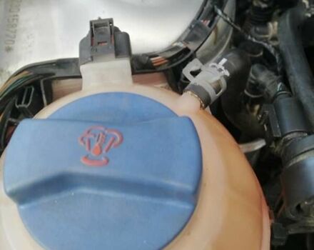 Серый Фольксваген Поло, объемом двигателя 1.39 л и пробегом 140 тыс. км за 4200 $, фото 19 на Automoto.ua