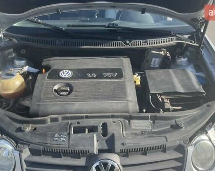 Серый Фольксваген Поло, объемом двигателя 1.4 л и пробегом 219 тыс. км за 4200 $, фото 43 на Automoto.ua