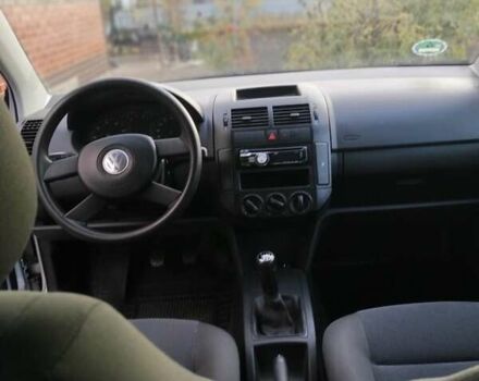 Серый Фольксваген Поло, объемом двигателя 1.39 л и пробегом 140 тыс. км за 4200 $, фото 10 на Automoto.ua