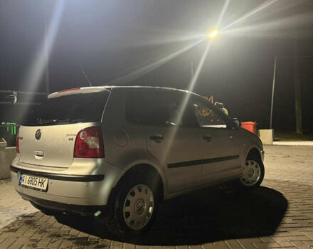 Серый Фольксваген Поло, объемом двигателя 1.4 л и пробегом 251 тыс. км за 3750 $, фото 2 на Automoto.ua