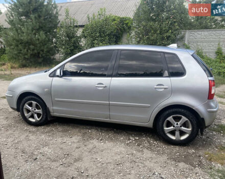 Сірий Фольксваген Поло, об'ємом двигуна 1.39 л та пробігом 254 тис. км за 4000 $, фото 2 на Automoto.ua