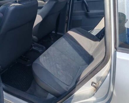 Серый Фольксваген Поло, объемом двигателя 1.39 л и пробегом 410 тыс. км за 3500 $, фото 3 на Automoto.ua