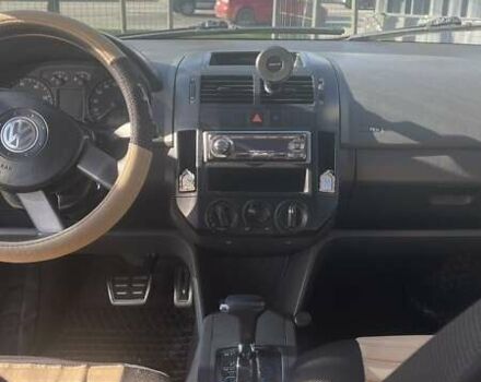 Серый Фольксваген Поло, объемом двигателя 1.4 л и пробегом 219 тыс. км за 4200 $, фото 41 на Automoto.ua