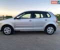 Серый Фольксваген Поло, объемом двигателя 1.39 л и пробегом 290 тыс. км за 2200 $, фото 3 на Automoto.ua