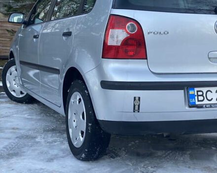 Сірий Фольксваген Поло, об'ємом двигуна 1.2 л та пробігом 228 тис. км за 3300 $, фото 6 на Automoto.ua