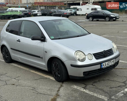 Серый Фольксваген Поло, объемом двигателя 1.2 л и пробегом 217 тыс. км за 2300 $, фото 2 на Automoto.ua