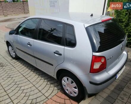 Серый Фольксваген Поло, объемом двигателя 1.4 л и пробегом 213 тыс. км за 4200 $, фото 1 на Automoto.ua