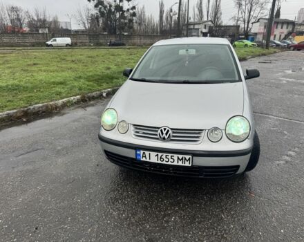 Серый Фольксваген Поло, объемом двигателя 1.4 л и пробегом 301 тыс. км за 3950 $, фото 2 на Automoto.ua