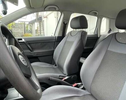 Серый Фольксваген Поло, объемом двигателя 1.39 л и пробегом 331 тыс. км за 3800 $, фото 9 на Automoto.ua