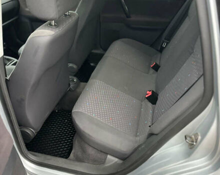 Серый Фольксваген Поло, объемом двигателя 1.2 л и пробегом 250 тыс. км за 3700 $, фото 9 на Automoto.ua