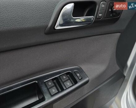 Серый Фольксваген Поло, объемом двигателя 1.4 л и пробегом 224 тыс. км за 4450 $, фото 18 на Automoto.ua