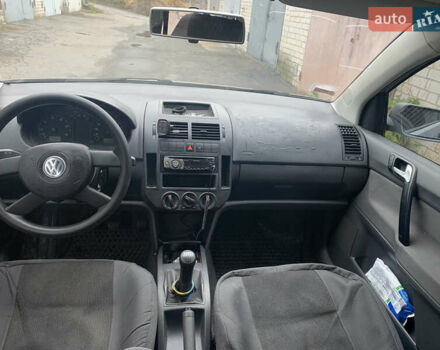 Сірий Фольксваген Поло, об'ємом двигуна 1.2 л та пробігом 212 тис. км за 3000 $, фото 6 на Automoto.ua
