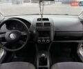 Серый Фольксваген Поло, объемом двигателя 1.39 л и пробегом 357 тыс. км за 3200 $, фото 11 на Automoto.ua