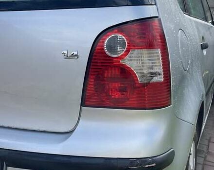 Серый Фольксваген Поло, объемом двигателя 1.39 л и пробегом 331 тыс. км за 3800 $, фото 18 на Automoto.ua