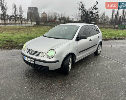 Серый Фольксваген Поло, объемом двигателя 1.39 л и пробегом 301 тыс. км за 3950 $, фото 2 на Automoto.ua