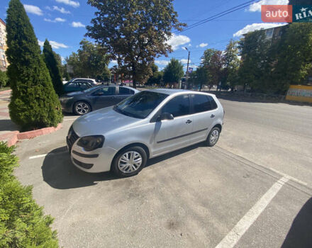Сірий Фольксваген Поло, об'ємом двигуна 1.39 л та пробігом 444 тис. км за 3900 $, фото 5 на Automoto.ua