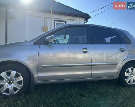 Серый Фольксваген Поло, объемом двигателя 1.2 л и пробегом 165 тыс. км за 3700 $, фото 7 на Automoto.ua