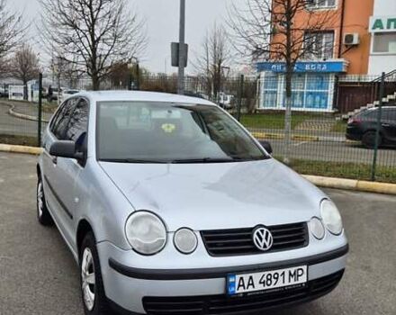 Серый Фольксваген Поло, объемом двигателя 1.39 л и пробегом 208 тыс. км за 3500 $, фото 3 на Automoto.ua