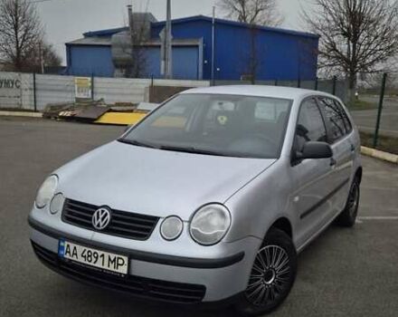 Серый Фольксваген Поло, объемом двигателя 1.39 л и пробегом 208 тыс. км за 3500 $, фото 1 на Automoto.ua