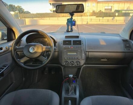 Серый Фольксваген Поло, объемом двигателя 1.2 л и пробегом 167 тыс. км за 4199 $, фото 4 на Automoto.ua