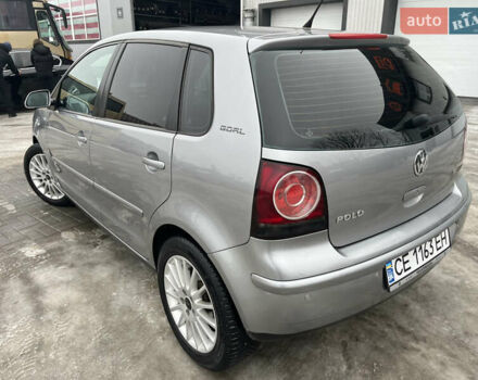 Серый Фольксваген Поло, объемом двигателя 1.42 л и пробегом 265 тыс. км за 5000 $, фото 3 на Automoto.ua