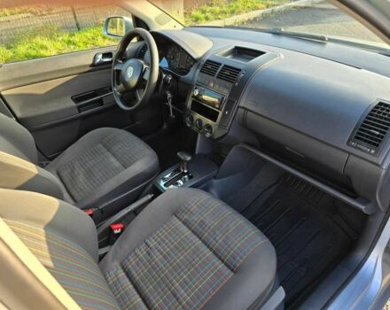 Серый Фольксваген Поло, объемом двигателя 1.4 л и пробегом 199 тыс. км за 5099 $, фото 10 на Automoto.ua