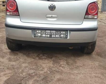 Серый Фольксваген Поло, объемом двигателя 1.4 л и пробегом 333 тыс. км за 3000 $, фото 8 на Automoto.ua