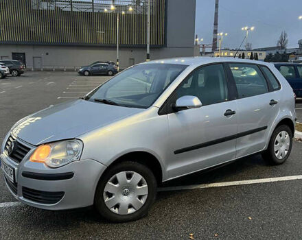 Сірий Фольксваген Поло, об'ємом двигуна 1.4 л та пробігом 113 тис. км за 5200 $, фото 2 на Automoto.ua