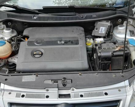 Сірий Фольксваген Поло, об'ємом двигуна 1.4 л та пробігом 195 тис. км за 5800 $, фото 17 на Automoto.ua