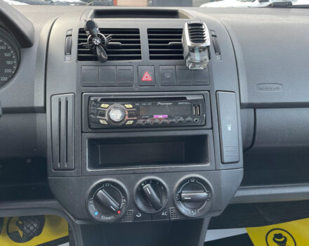 Серый Фольксваген Поло, объемом двигателя 1.4 л и пробегом 222 тыс. км за 4200 $, фото 15 на Automoto.ua