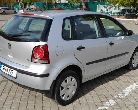 Сірий Фольксваген Поло, об'ємом двигуна 1.4 л та пробігом 195 тис. км за 5800 $, фото 6 на Automoto.ua