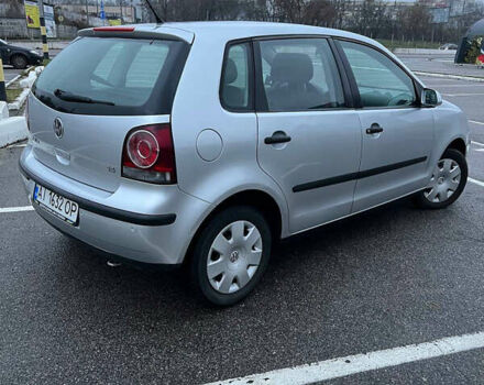 Сірий Фольксваген Поло, об'ємом двигуна 1.4 л та пробігом 113 тис. км за 5200 $, фото 24 на Automoto.ua