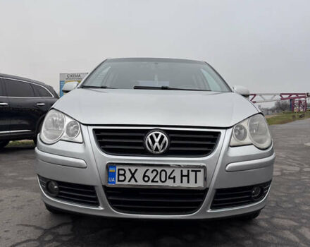 Серый Фольксваген Поло, объемом двигателя 1.4 л и пробегом 199 тыс. км за 4800 $, фото 6 на Automoto.ua