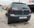 Серый Фольксваген Поло, объемом двигателя 1.39 л и пробегом 208 тыс. км за 4500 $, фото 5 на Automoto.ua
